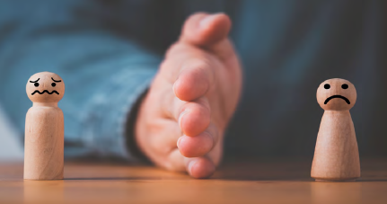 Sehr geehrte Eltern und Erziehungsberechtigte, Schüler*innen sowie Unterstützer von Kindern/ jungen Menschen im Berufsorientierungs- und Berufswahlprozess, 1 ELternabend
